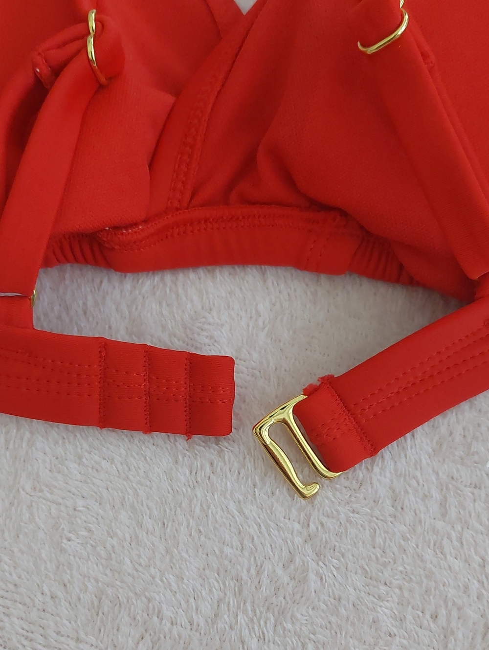 SHADE & SHORE Front Wrap Triangle Red Bikini Top NWT - Picture 5 of 7
